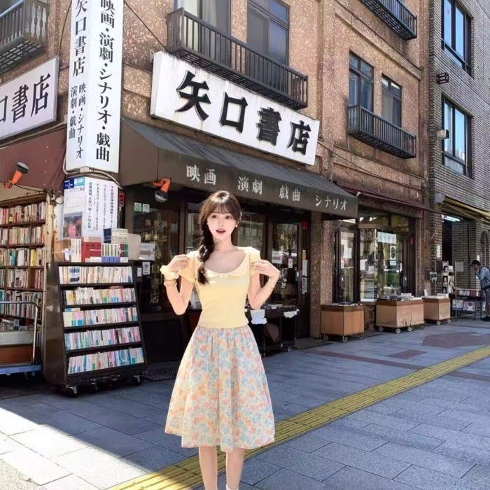 Lan - Váy chữ A retro xu hướng xuân hè Hàn Quốc, in tranh sơn dầu với thắt lưng co giãn