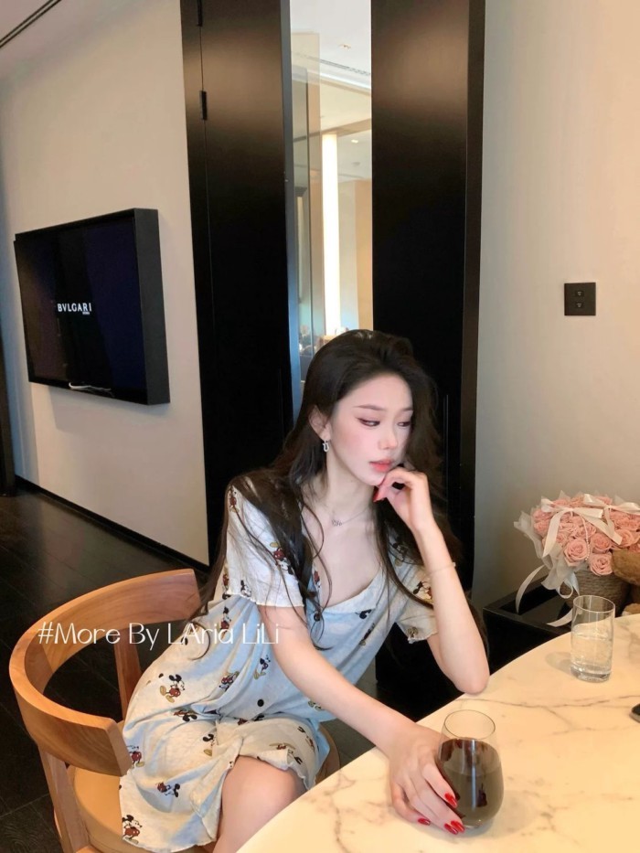 Bộ đồ ngủ mùa hè hoạt hình dễ thương Mickey cardigan áo ngủ ngắn tay dáng rộng dành cho nữ có miếng