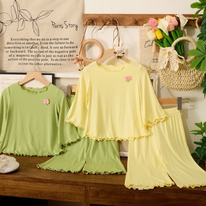 Modal phù hợp với quần áo mặc ở nhà trẻ em quần chín điểm Bộ hai mảnh mùa hè mỏng bé gái đồ n