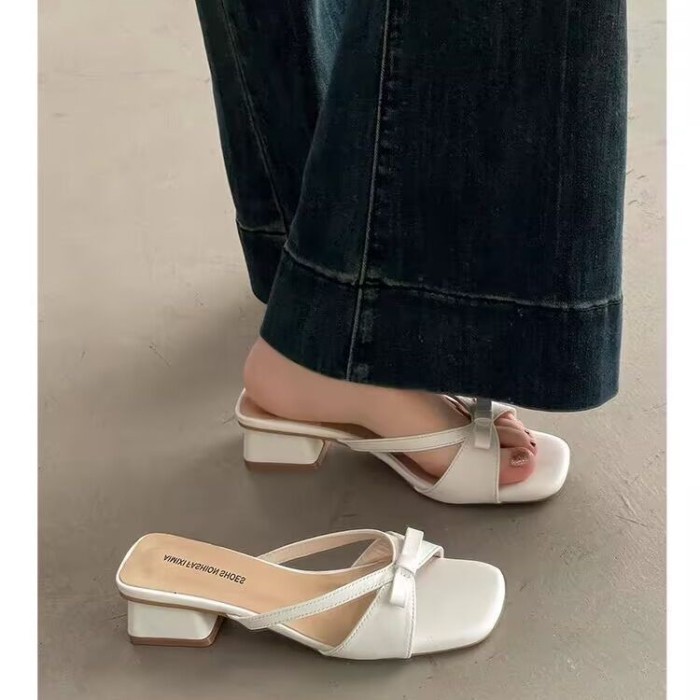 Sandal mũi vuông kiểu Pháp nơ  kiểu dáng cổ tích và sandal váy
