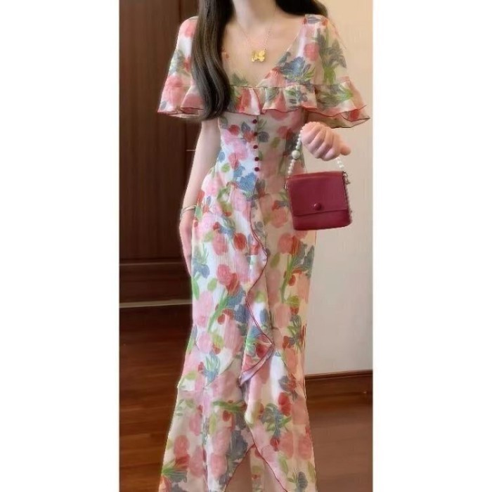 Đầm xù mỏng phong cách mới mùa hè, họa tiết hoa hẹp, phù hợp cho kỳ nghỉ