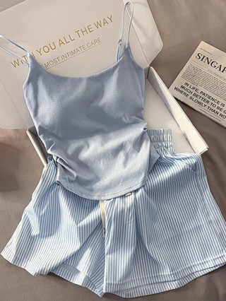 bộ đồ ngủ nhỏ có dây đeo sọc xanh tươi mới dành cho nữ mùa hè phong cách mới vest quần short mặc