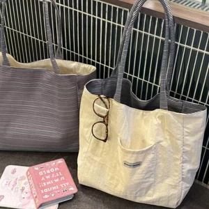 phong cách Hàn Quốc túi tote sọc hai mặt sức chứa lớn dành cho nữ thời trang văn học giản dị,