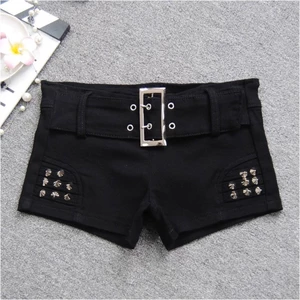 Quần short denim cạp thấp màu đen dành cho nữ cài nút kiểu dáng thon gọn đính cườm đinh tán q