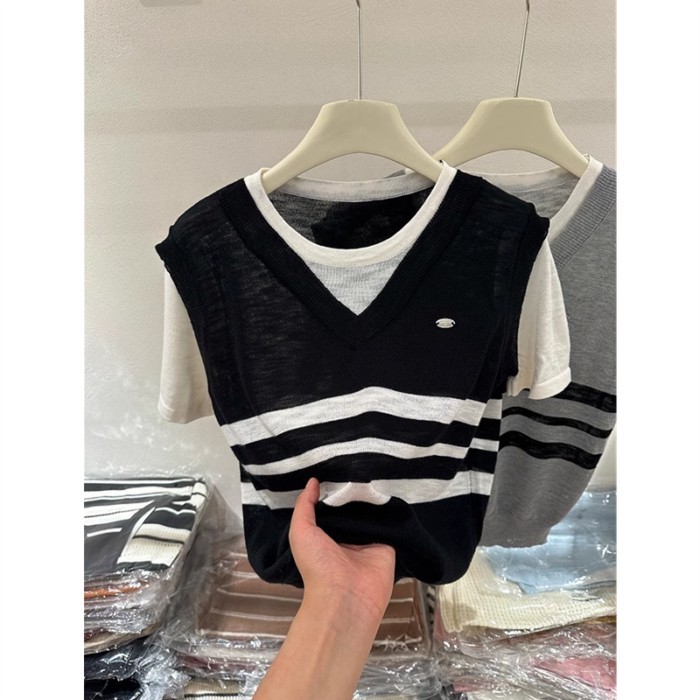 Áo vest nối màu tương phản phong cách đại học tay ngắn giả hai mảnh áo len mỏng giảm béo mùa hè dàn