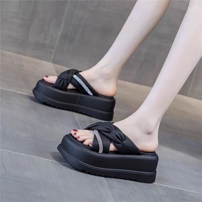 Dép đế cao có đính kim cương giả để đi lại và hẹn hò trong mùa hè, chống trượt cho người nhỏ nhắn