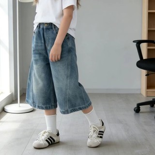 Quần crop denim bé gái phong cách mùa hè quần trẻ em đa năng quần ống rộng ống rộng phong cách Hàn