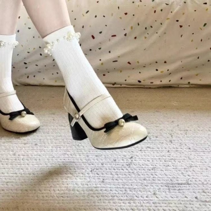Ngọc trai xinh đẹp phong cách Pháp với váy và giày Mary Jane Giày đơn nữ mới giày cao gót dày