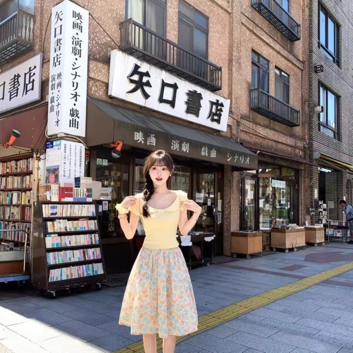 Lan - Váy chữ A retro xu hướng xuân hè Hàn Quốc, in tranh sơn dầu với thắt lưng co giãn