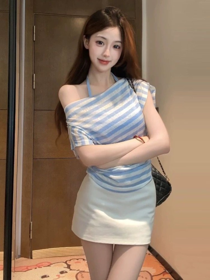 áo thun hai dây giả sọc lệch vai ngắn tay thon gọn hàng đầu áo thun giảm béo mùa hè mới
