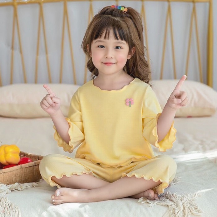 Modal phù hợp với quần áo mặc ở nhà trẻ em quần chín điểm Bộ hai mảnh mùa hè mỏng bé gái đồ n