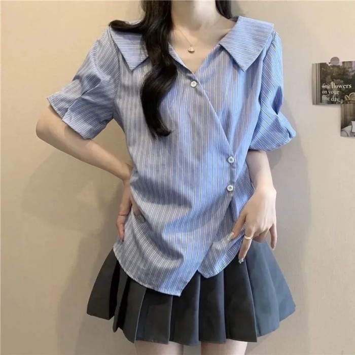 Áo sơ mi cổ chữ V phong cách Pháp cho nữ mùa hè, áo ngắn tay xếp ly không đều cao cấp giảm béo c