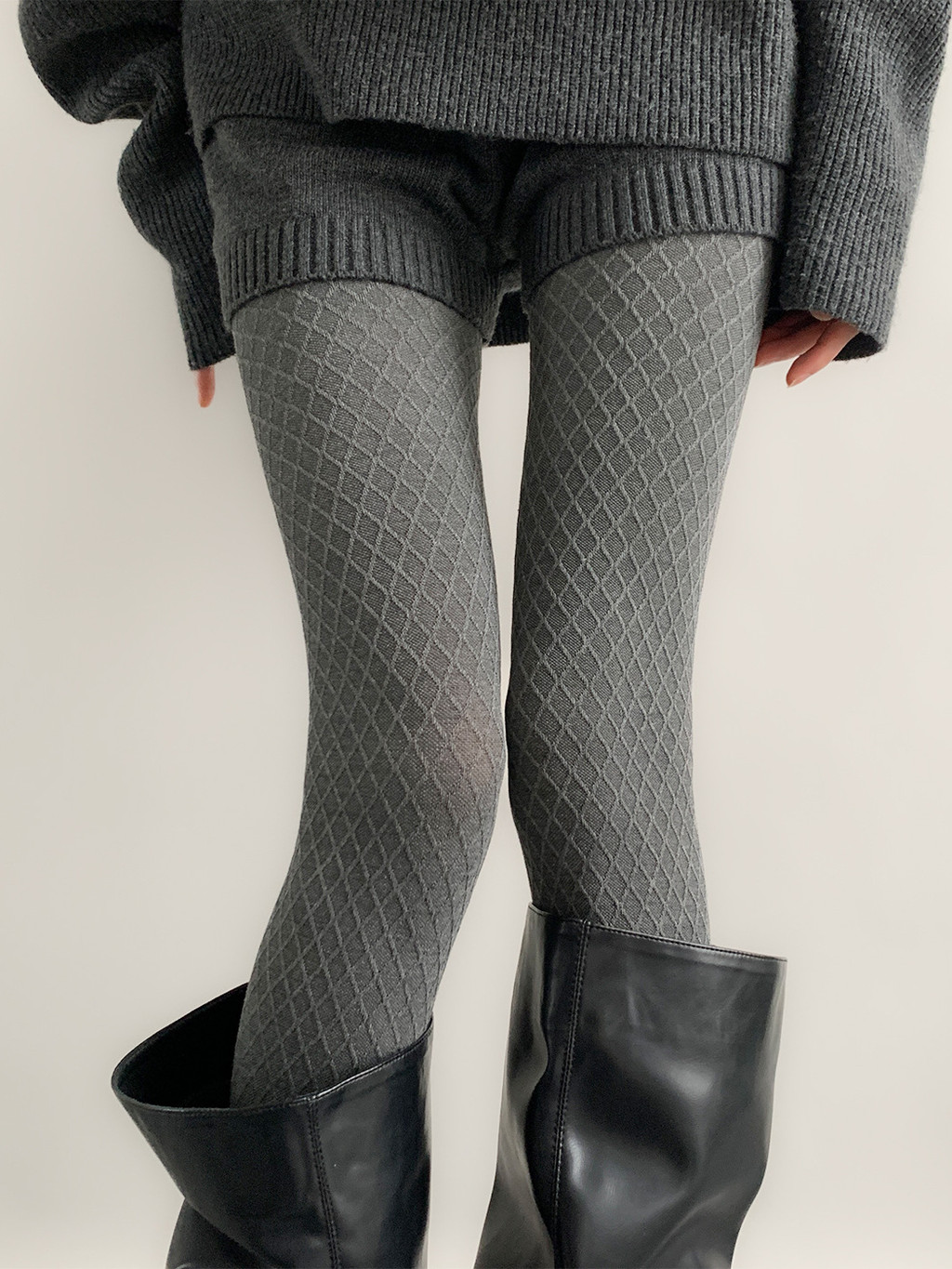 Quần Legging Dày Ấm Áp Phong Cách Xám Màu Khói, Thiết Kế Ba Chiều Hình Thoi Giúp Gọn Gàng Legs