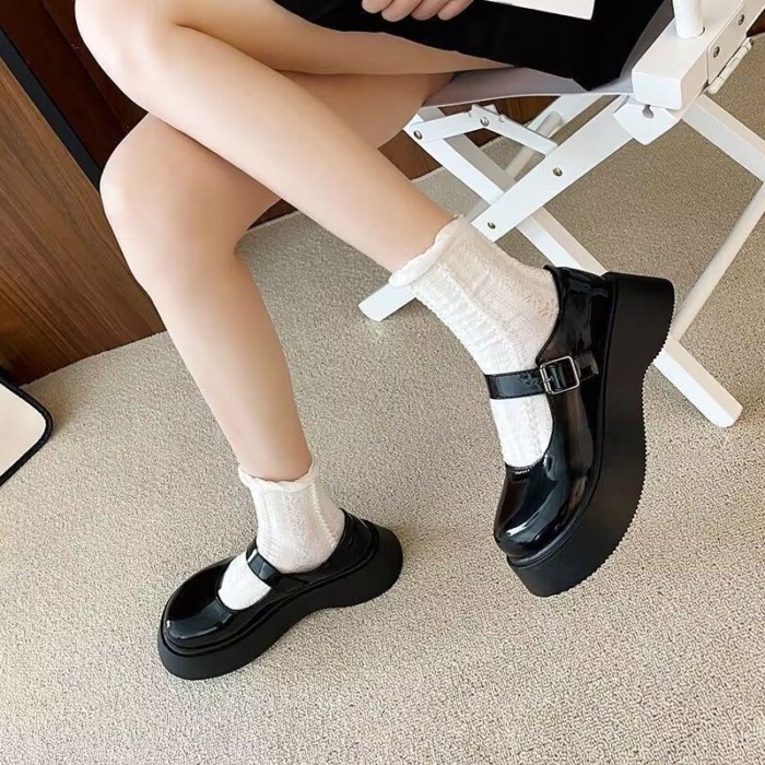 Giày da nhỏ JK mũi tròn đế dày dành cho nữ đi học Giày đế bệt mũi to Mary Jane cao cấp