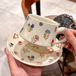 Bộ đồ ăn gốm gồm đĩa tinh tế cho bữa sáng, tráng miệng, phong cách nghệ thuật phương Tây