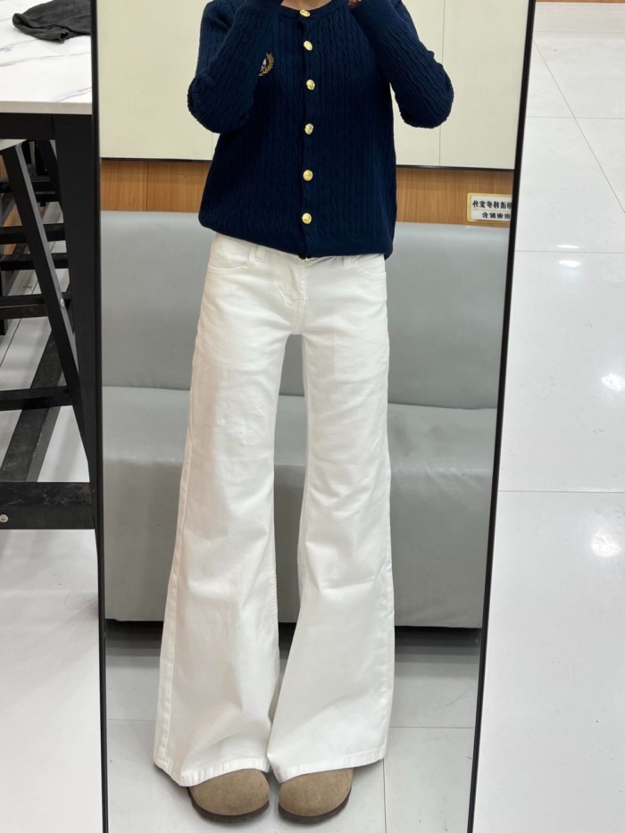 Quần jeans bootcut trắng cạp thấp của Mỹ dành cho nữ, phong cách mùa xuân mới, rộng rãi và linh