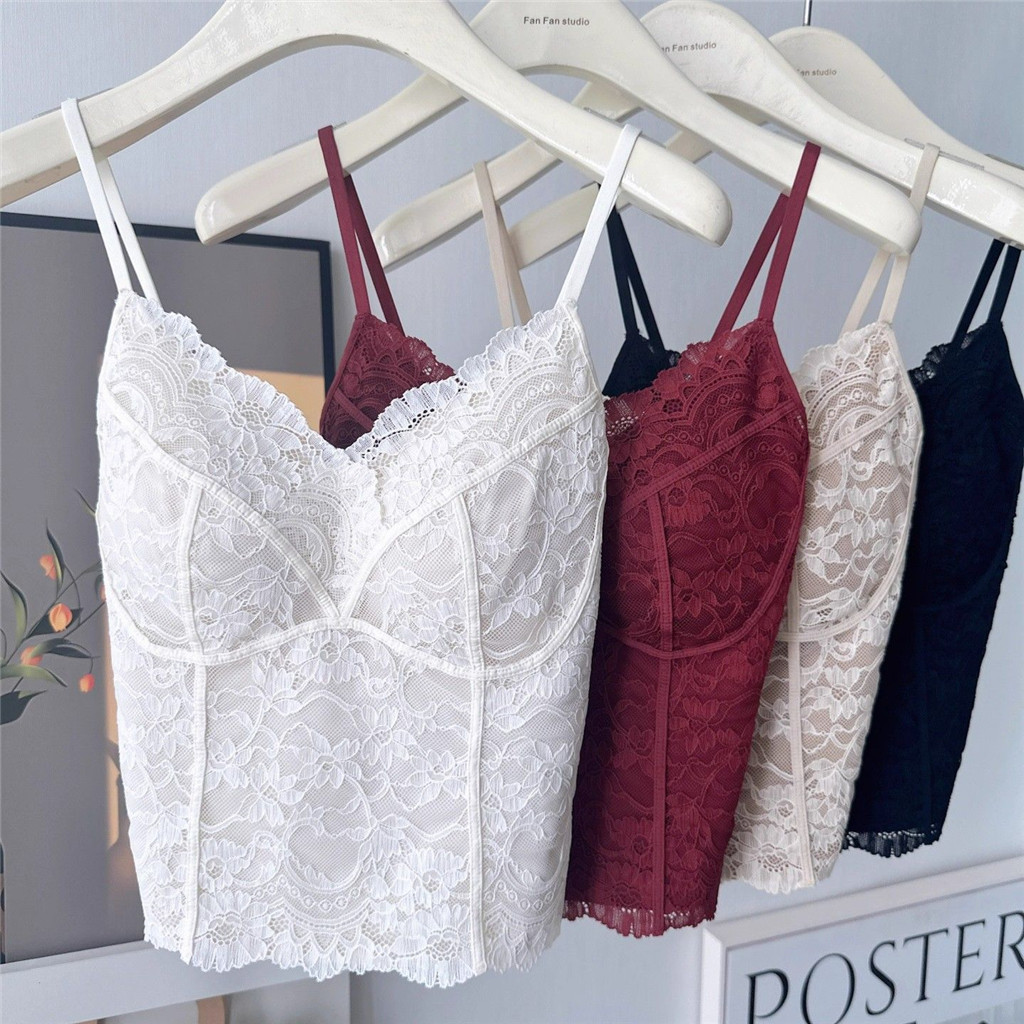 Camisole nữ ren Pháp có miếng lót ngực, dáng ôm, phù hợp mùa thu, thích hợp mặc cả bên trong lẫn bên ngoài.