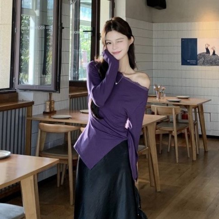 Áo thun dài tay một dây thắt eo kiểu Pháp màu tím, áo thun mùa thu có đáy mỏng không đều, áo cay ng