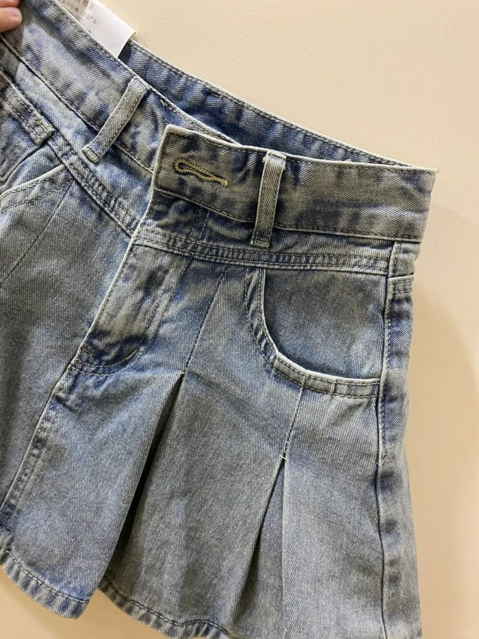 Váy denim cổ điển cỡ lớn mùa hè mới chống lộ thiết kế eo cao váy xếp ly giảm béo