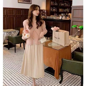 Áo len dệt kim Xiaoxiang không đều cao cấp dành cho nữ áo khoác len ngắn dáng rộng mềm mại và dạng