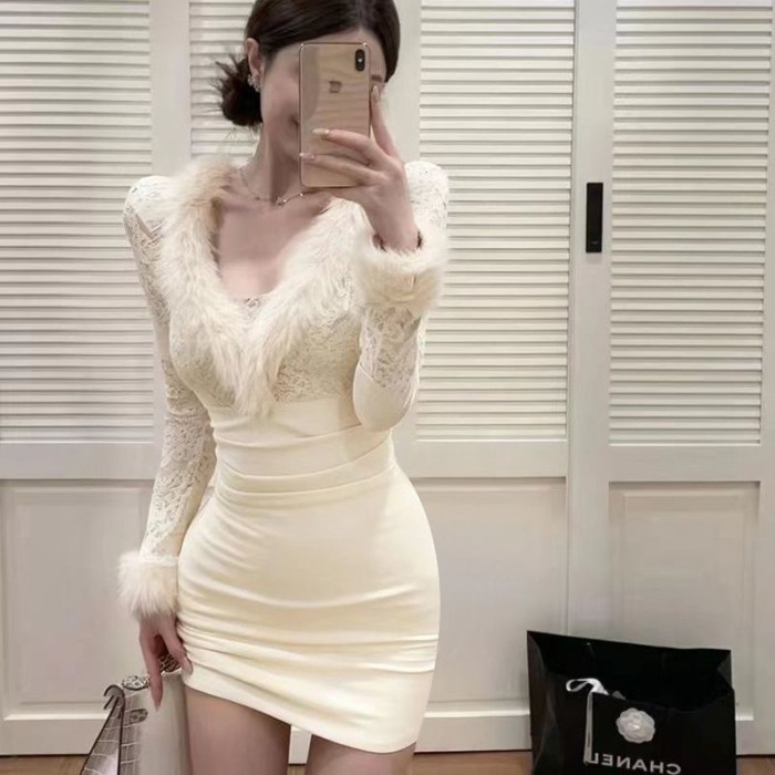 Váy dài tay cổ lông phối ren mong muốn thuần khiết dành cho nữ trong mùa thu đông Váy ngắn che hông