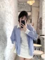 Áo Sơ Mi Sọc Dài Tay Thêu Nơ Cho Nữ Đầu Thu Phong Cách Hàn Quốc dáng Rộng Màu Tương Phản Dài Giữa Á