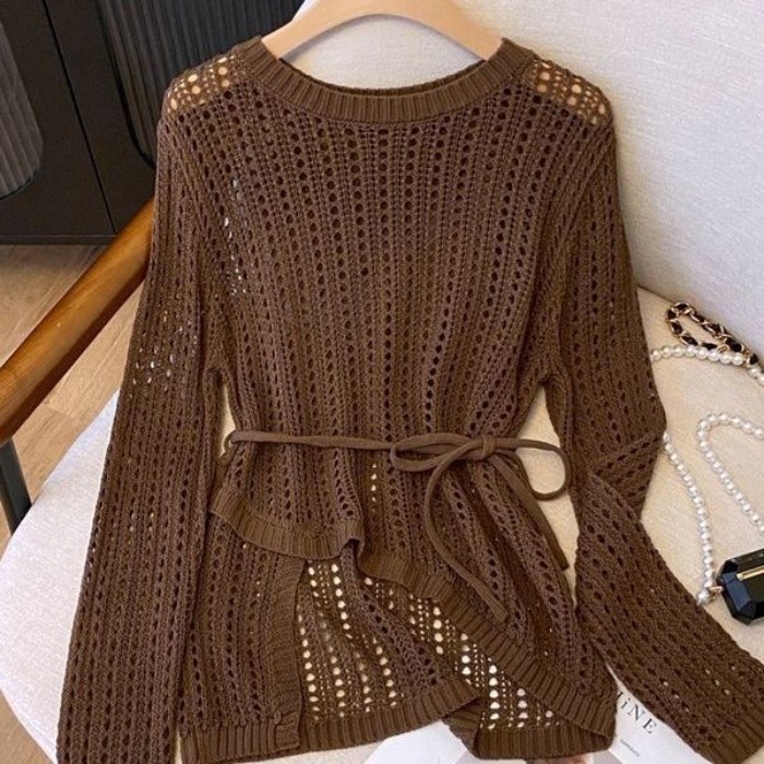 Áo khoác ngoài điều hòa treo khăn cho nữ cổ tròn không đều móc rỗng dệt kim 24