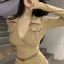 Tinh khiết Desire Cổ Chữ V Gợi Cảm Hot Girl Tay Dài Che Hông Ôm Vừa Vặn Váy Ngắn Hoàng Gia Em Gái H