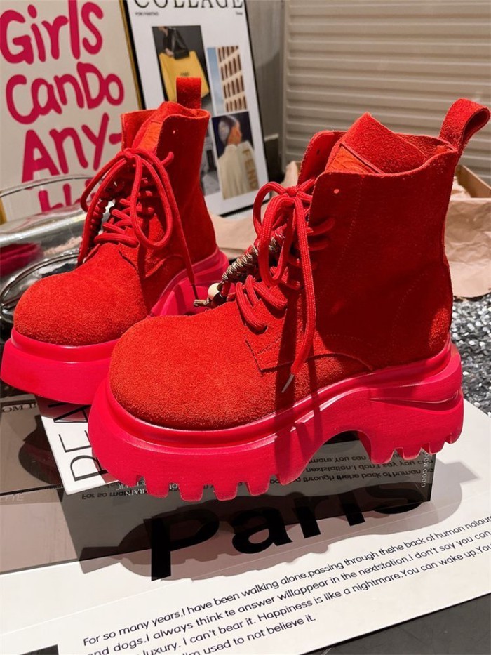 Giày bốt Martin nubuck da mềm phối ren tua rua ngón chân cái Giày bốt đi xe máy bốt ngắn giày nữ
