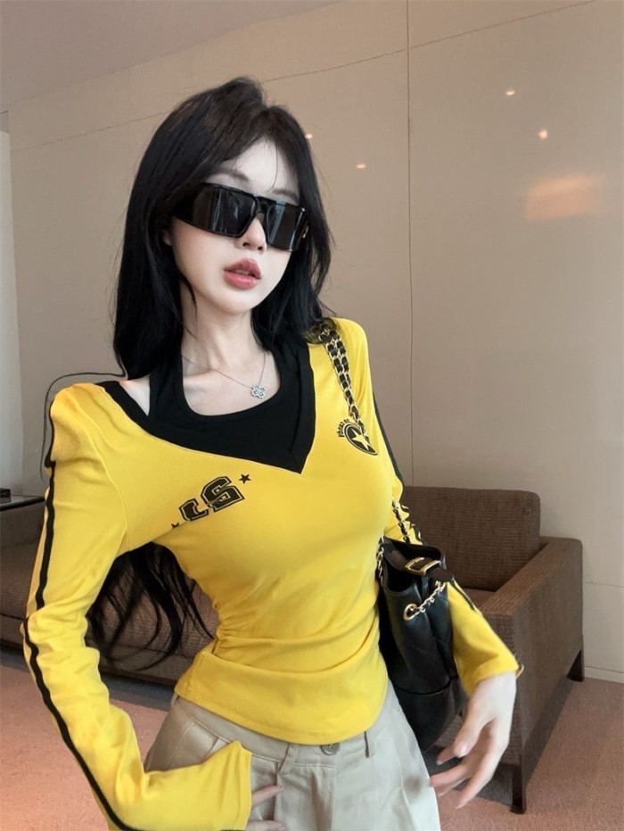 hot girl Mỹ phối màu tương phản áo thun giả hai dây dài tay cho nữ mùa thu áo trễ vai in họa tiế