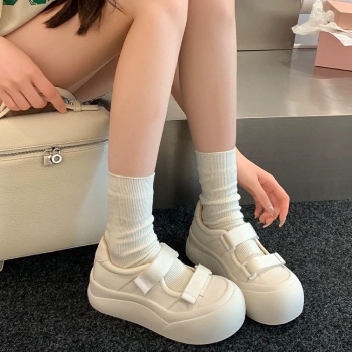 Beibei Giày Thể Thao Đế Dày Giày Sandal Velcro Rỗng Thoáng Khí Giày Trắng Cho Nữ