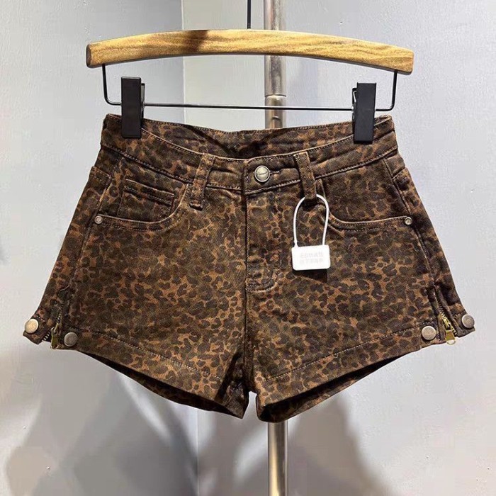 nhỏ phong cách retro giản dị mới quần short denim in họa tiết da báo eo cao mỏng mỏng ngọt ngào