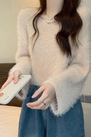 Áo len cá ngựa cao cấp cổ chữ V mềm mại và sáp cao cấp Áo len nhung chồn mùa của phụ nữ