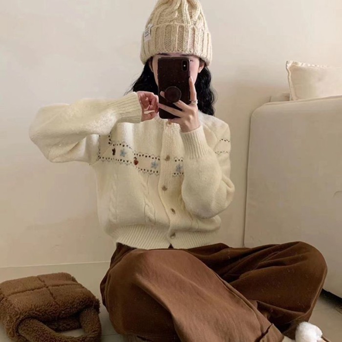 Áo khoác cardigan dệt kim mùa xuân và mùa thu Pháp nhỏ Giáng sinh hàng đầu Áo khoác Jacquard Áo len