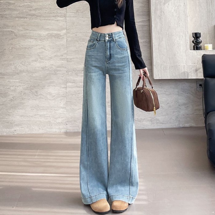 chiếc quần jeans bootcut màu xanh nhạt dành cho nữ mùa xuân thu mới lưng cao dáng rộng quần ống
