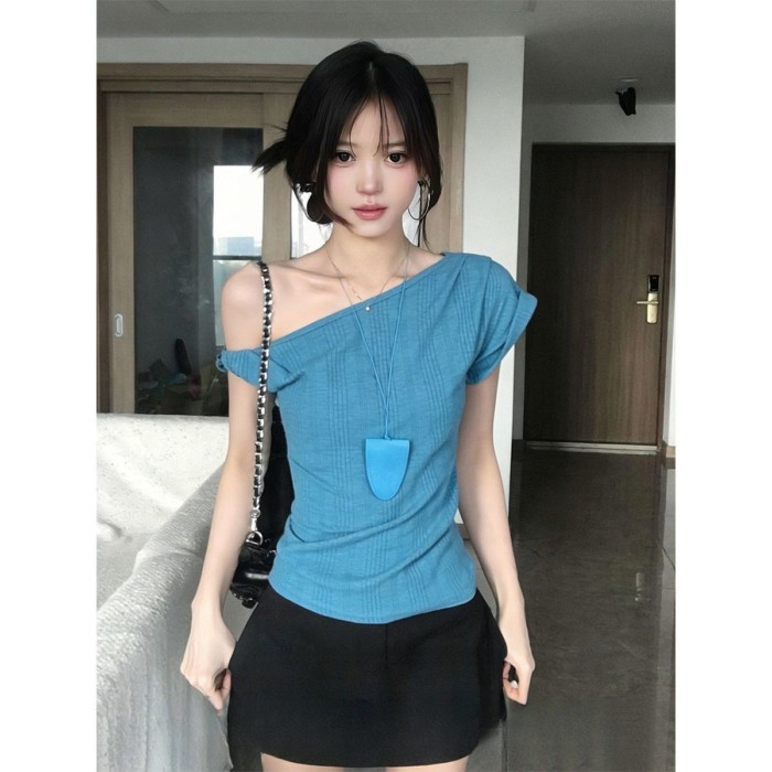 Áo thun trễ vai màu xanh hồ cho nữ thiết kế mùa hè dáng ôm ngắn tay trễ vai hàn quốc