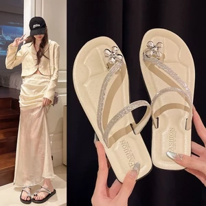 Dép xỏ ngón phẳng đính kim cương giả đẹp dành cho trang phục mặc ngoài mùa hè của nữ, dép xỏ n