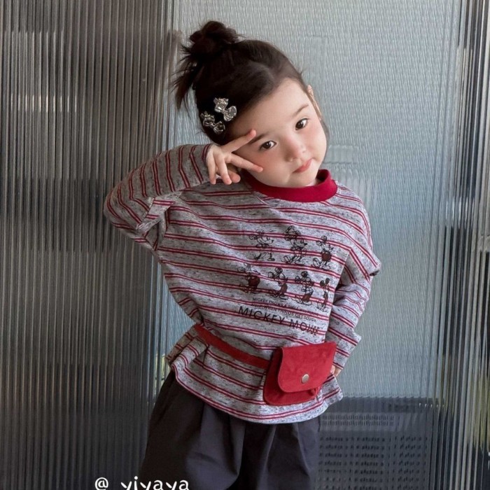 sản phẩm mới đầu thu bé gái Áo thun dài tay sọc in Mickey mùa xuân thu đa năng hợp thời trang áo