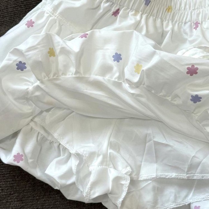 Chân váy tutu chữ A thắt nơ lưng cao màu vàng đẹp kiểu dáng nữ tính ngọt ngào tươi trẻ