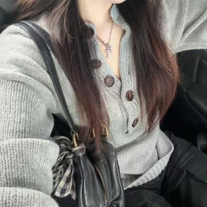 Hot girl màu xám giảm béo áo len đáy dài giảm béo màu trắng thường ngày dài tay