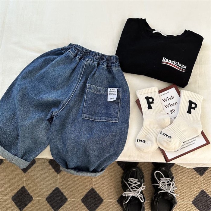 chiếc quần jeans trẻ em xuân thu quần ống rộng phong cách mới cho bé trai và bé gái quần harem ố