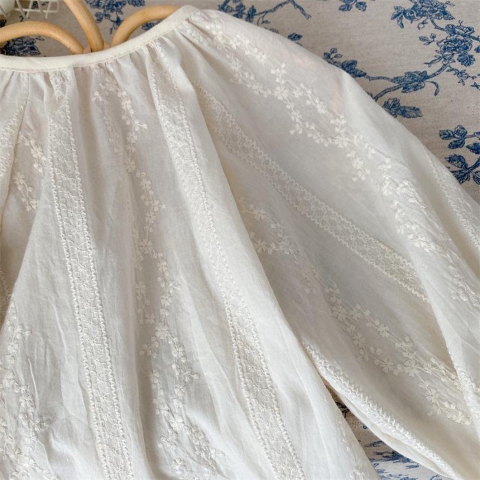Mới Quần Áo Trẻ Em Bé Gái Phong Cách Nghệ Thuật Full Áo Sơ Mi Thêu Trẻ Em Bé Trai Cổ Tròn Cot