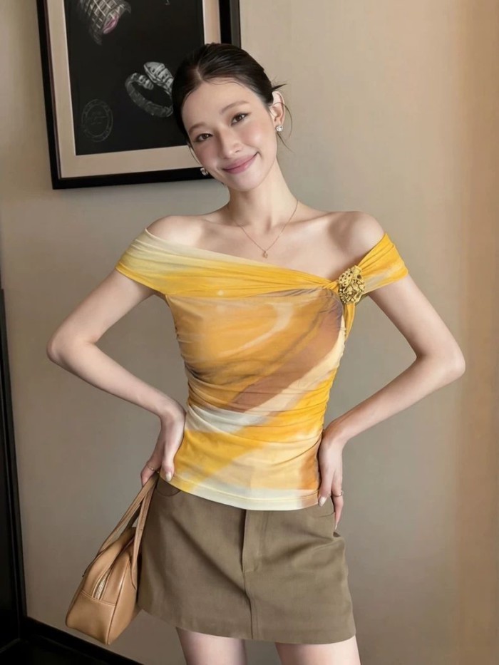 Lan ~ Pure Desire Phong Cách Retro Màu Sắc Tương Phản In Gạc Xếp Ly Áo Vest Nữ Mùa Hè Phong Cách Mới Thiết Kế Cảm Giác Slim-fit Ôm Hơn Nhìn Top