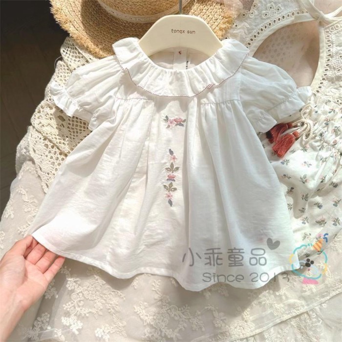 Nhẹ dễ mặc Áo mùa hè bé gái phong cách Hàn Quốc Áo thun babydoll tay phồng ngắn tay thêu ve á