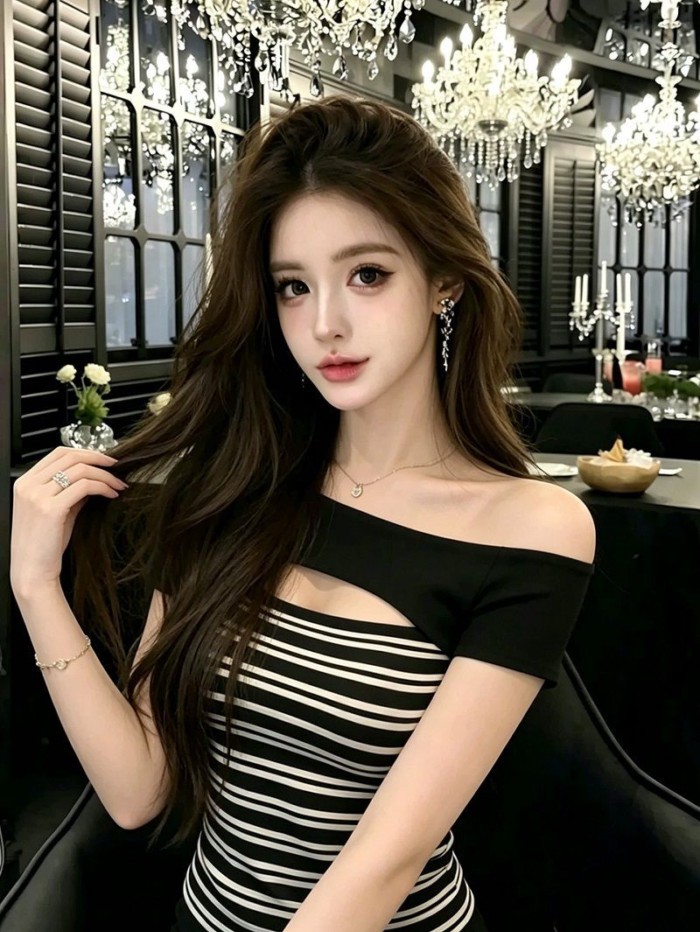 Áo thun ngắn tay chắp vá phong cách Hàn Quốc mỏng có cổ sọc ngang của phụ nữ Áo thun rỗng vừa