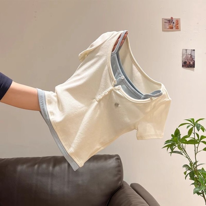 Mùa Hè Sang Trọng Và Đẹp Phiên Bản Trẻ Em Màu Sắc Tương Phản Giả Hai Mảnh Cổ Hở Nửa Áo Phông Ngắ