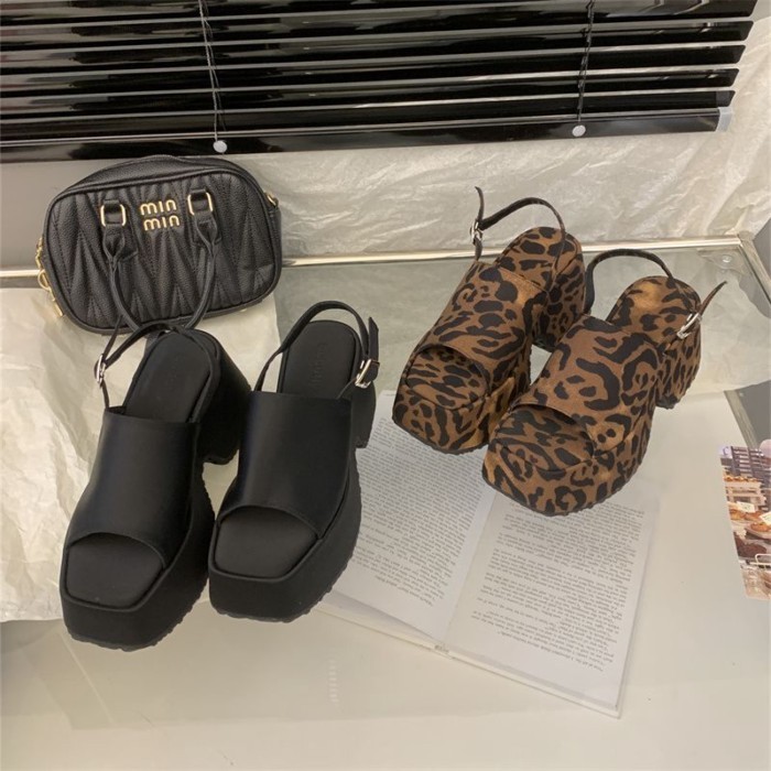 Giày sandal hở mũi mũi nhọn in họa tiết da báo giản dị dành cho nữ mặc mùa hè thiết kế nền tảng già