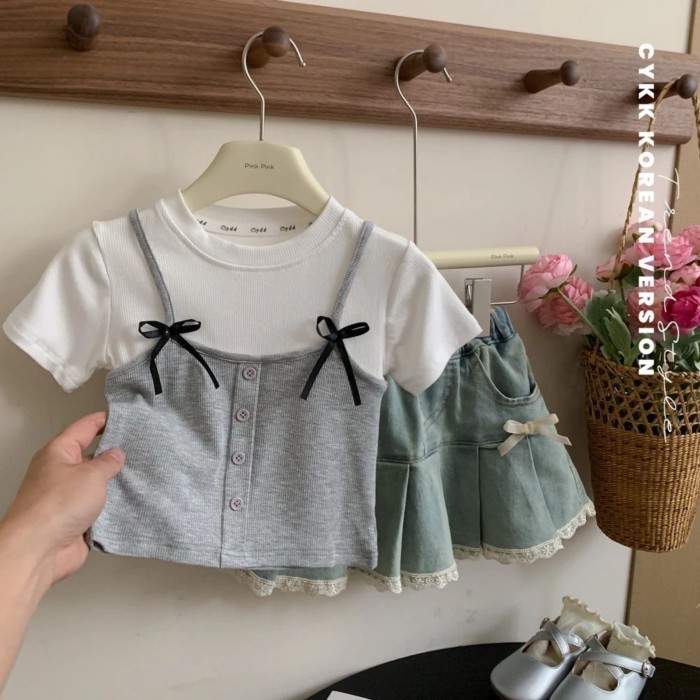 Áo thun ngắn tay giả hai mảnh phiên bản Hàn Quốc mới dễ thương dành cho trẻ nhỏ và vừa, bé gá