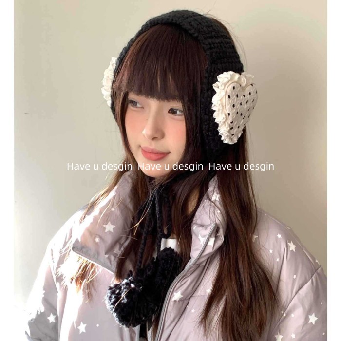Earmuff nữ mùa đông thiết kế Hàn Quốc, chất liệu fleece và lông cừu, họa tiết chấm bi giữ ấm tốt