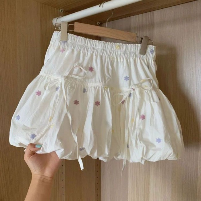 Chân váy tutu chữ A thắt nơ lưng cao màu vàng đẹp kiểu dáng nữ tính ngọt ngào tươi trẻ